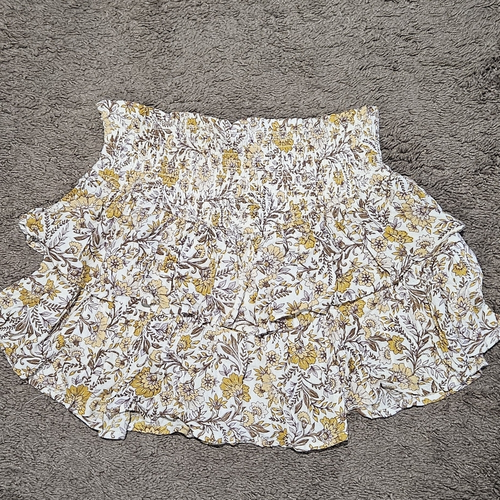 Patrons of peace women’s size Large floral skirt